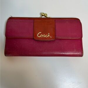 COACH | Y2K Leather Wallet AS IS